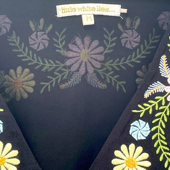 Black & floral boho mini dress - Picture 6 of 7